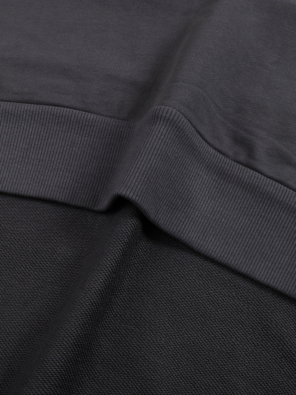 Boxy Hoodie ,Black hoodie ,Streetwear ,Outerwear ,Sweatshirt 